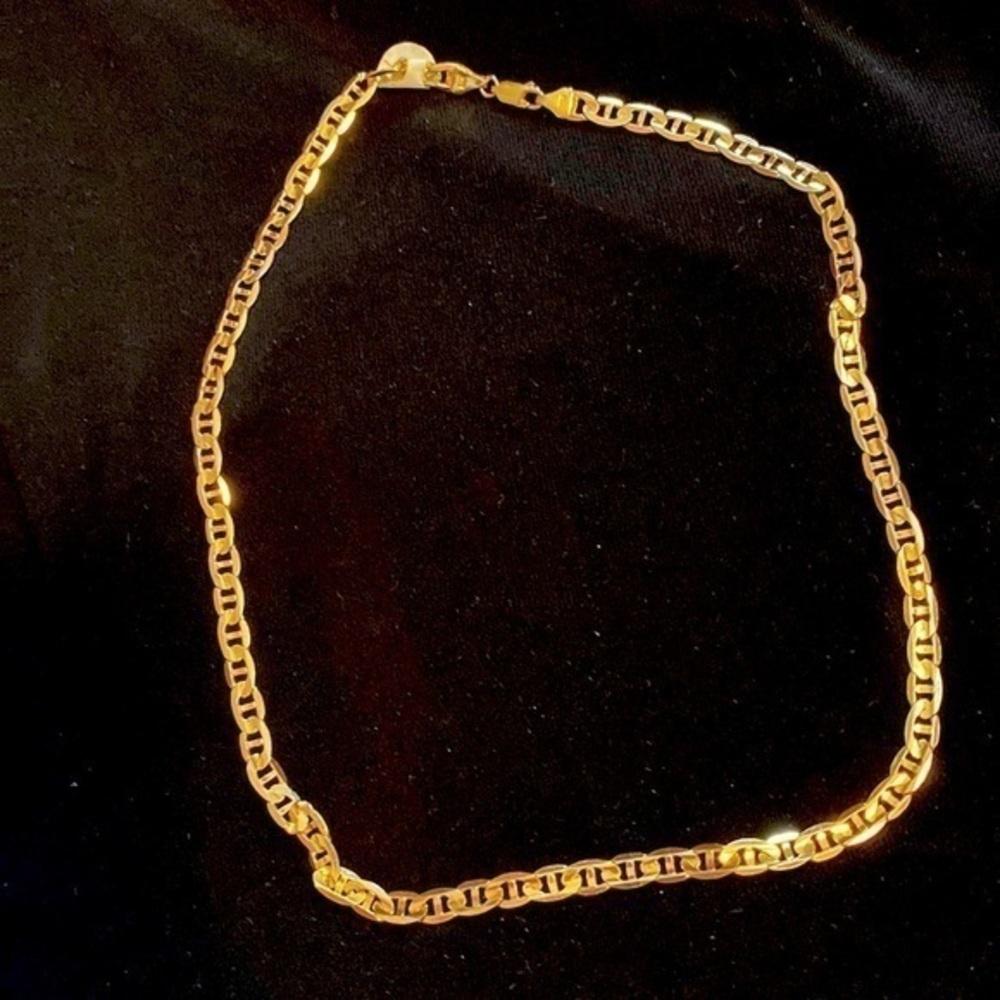 14k Gold Chain Unisex Super stylish chain! Tractor 🚜